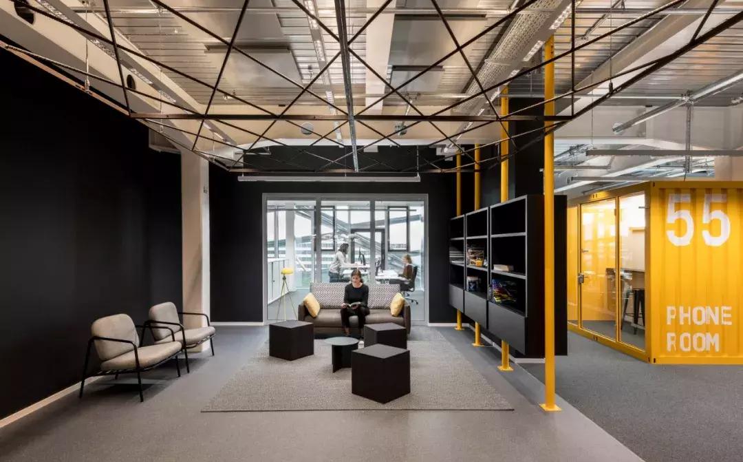 阿迪达斯adidas总部,adidas总部大楼图片