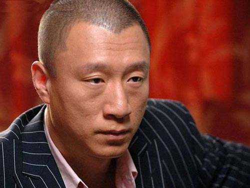 盘点惨遭黑社会下黑手十大明星,最像黑社会的6位男星