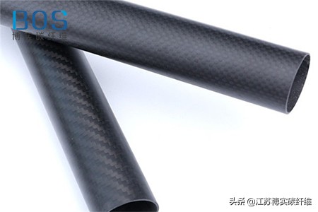 碳纤维复合材料的硬度大还是小,碳纤维阻尼