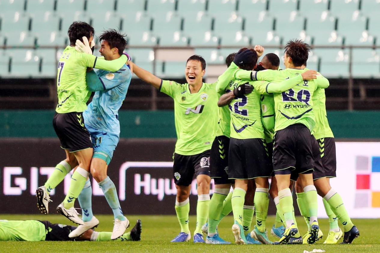 韩国门将四连扑世界杯,韩国2022世界杯门将扑球集锦