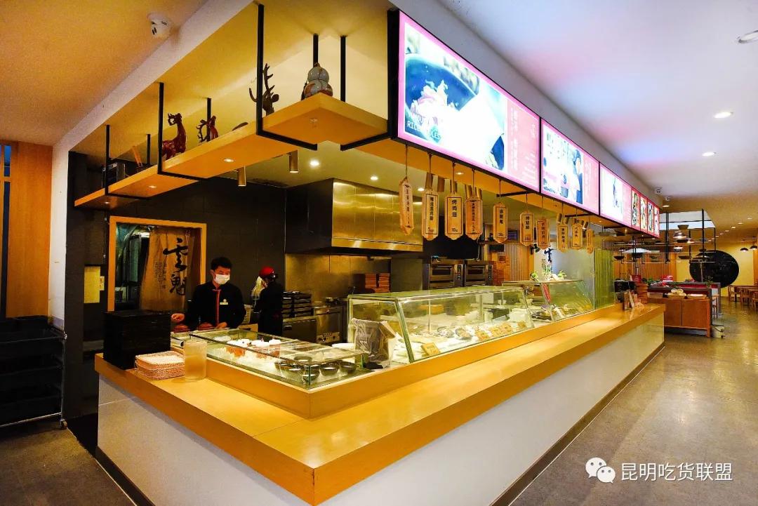 昆明老街附近哪家过桥米线好吃,昆明过桥米线百年老店哪家最正宗