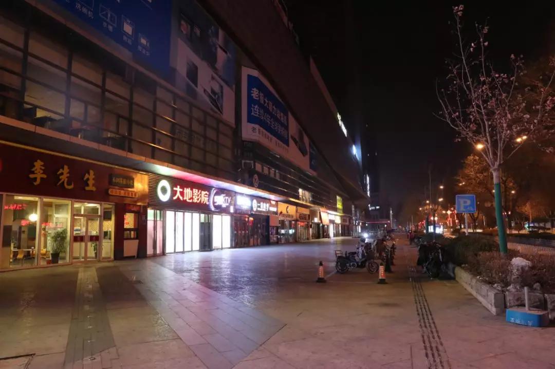 疫情下的唐山夜晚,唐山疫情最严重的地区