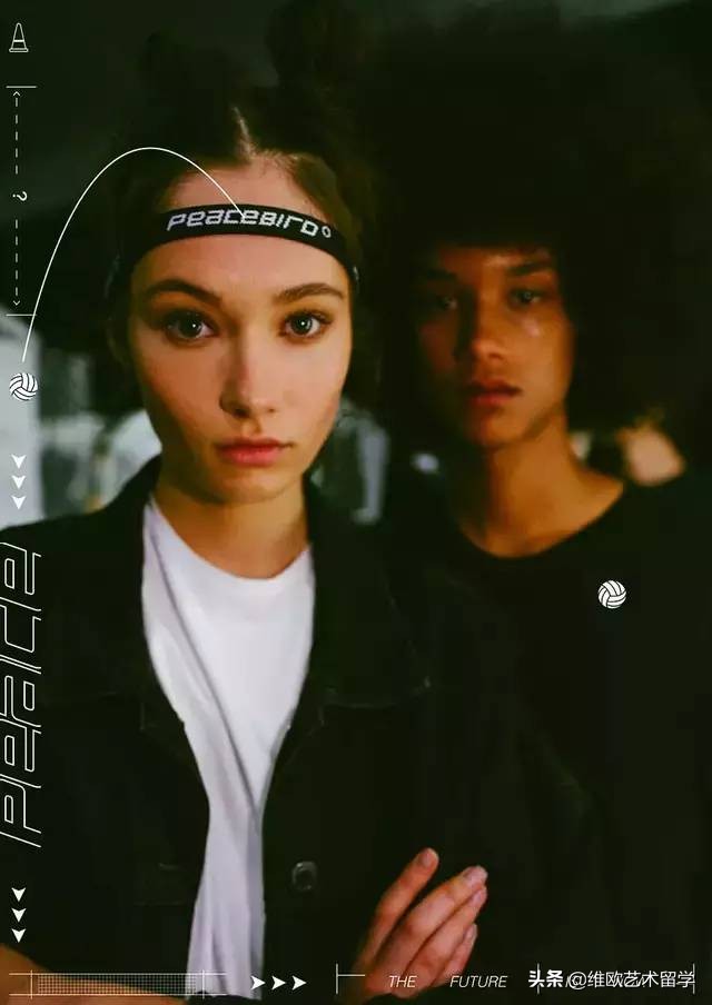 太平鸟时装发布会,太平鸟联名绿色外套