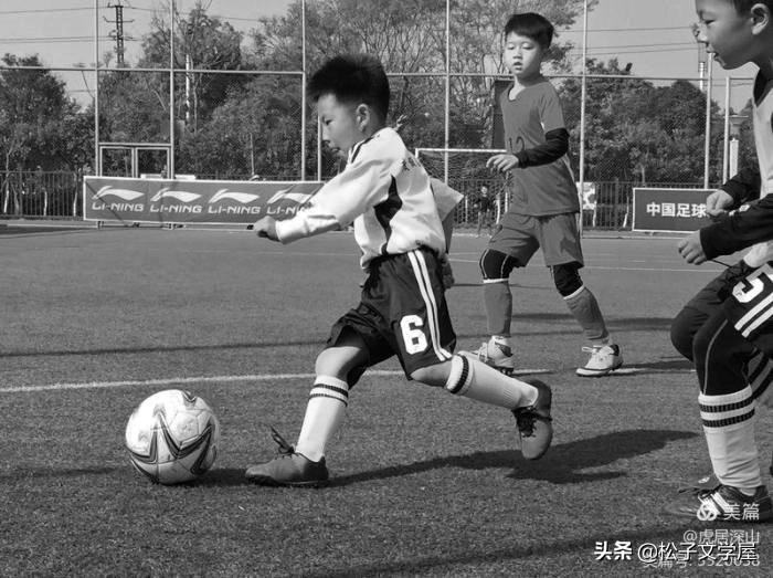 八一足球队1984,1998八一足球队