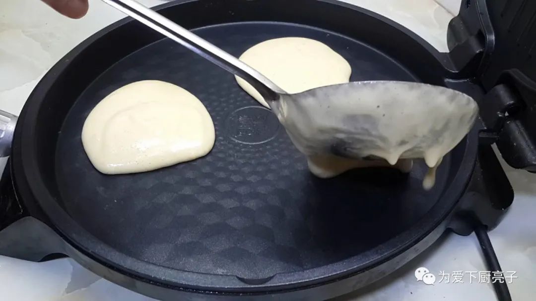 蛋糕怎样做好吃又松软,蛋糕最简单做法学会在家也能做