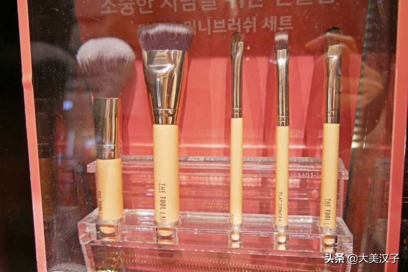 美妆国货彩妆品牌排行前十,美妆十大奢侈品牌