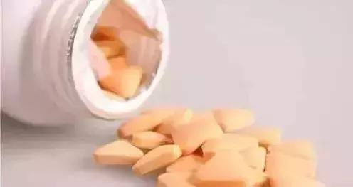 维生素b2几块钱和几百块的b2区别,药店的维生素b2有什么功效