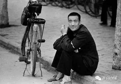 60年代建一栋房子要多少钱,60年代的房子多少钱一个平方