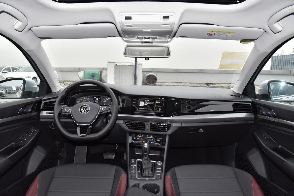 裸车10万入手大众宝来到底值不值,05年的宝来1.8手动现在油耗要多少