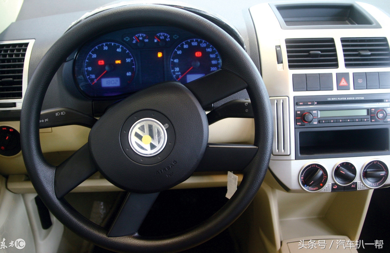 最新款大众polo值得买吗,大众神车polo