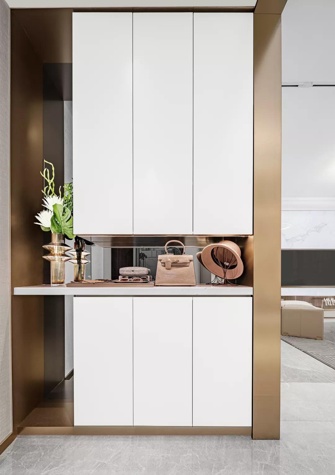 寰锋矏瀹ゅ唴璁捐,寰锋矏璁捐