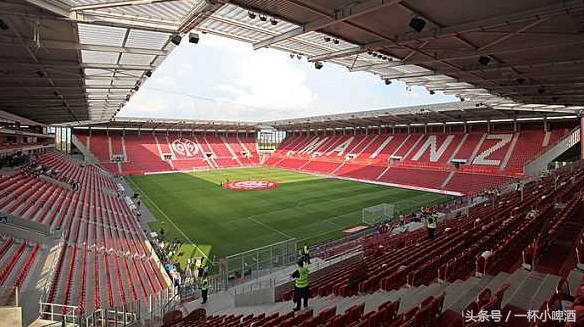 德甲球场一览表最新,德甲联赛球场