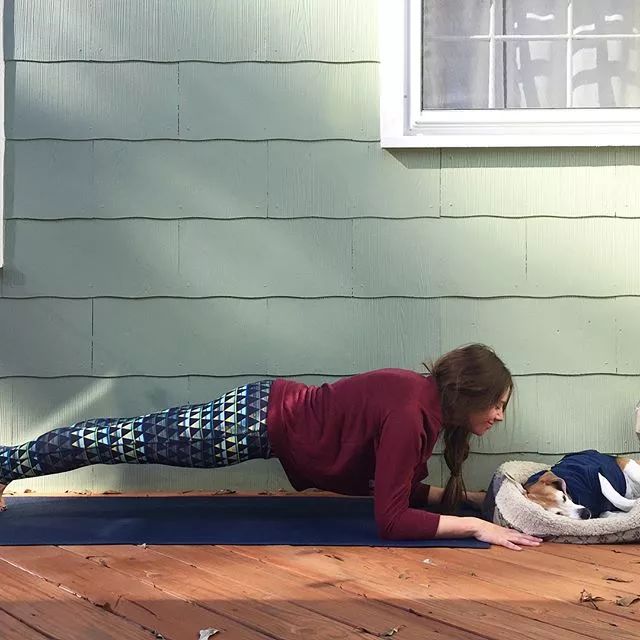 如何解决屁股太翘的烦恼,想要臀部比较翘应该发展哪块肌肉