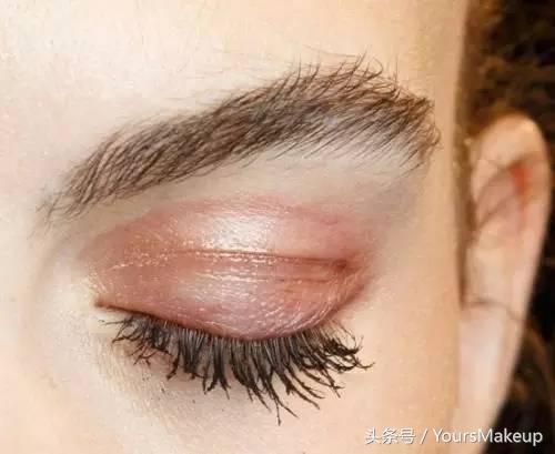 这么多年睫毛膏你刷对了吗？新手能一分钟学会的睫毛刷法！