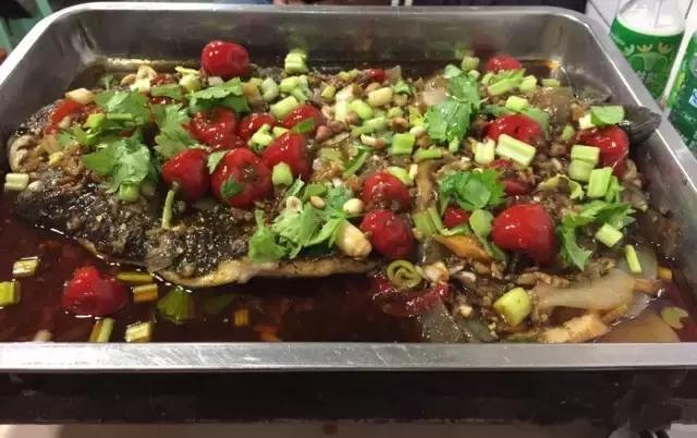 重庆最好吃的烤鱼火锅,重庆最好吃的万州烤鱼