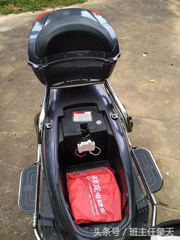 超威电池60v20a使用寿命,超威黑金电池60v23a续航