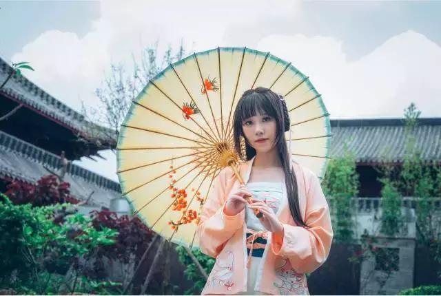 红木馆旗袍秀,中式红木展中山大涌