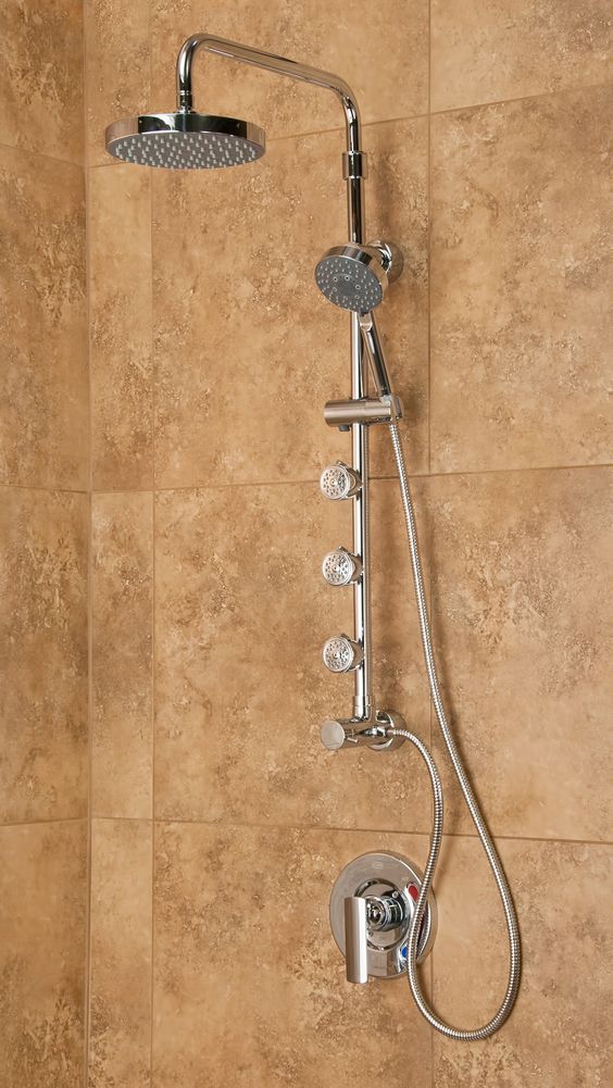 主卧卫生间装淋浴还是装浴缸好,卫生间安装浴缸还是淋浴好