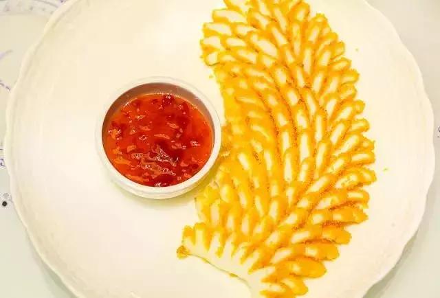 广州地铁8号线哪个站内有吃的,广州地铁8号线北延广州北站