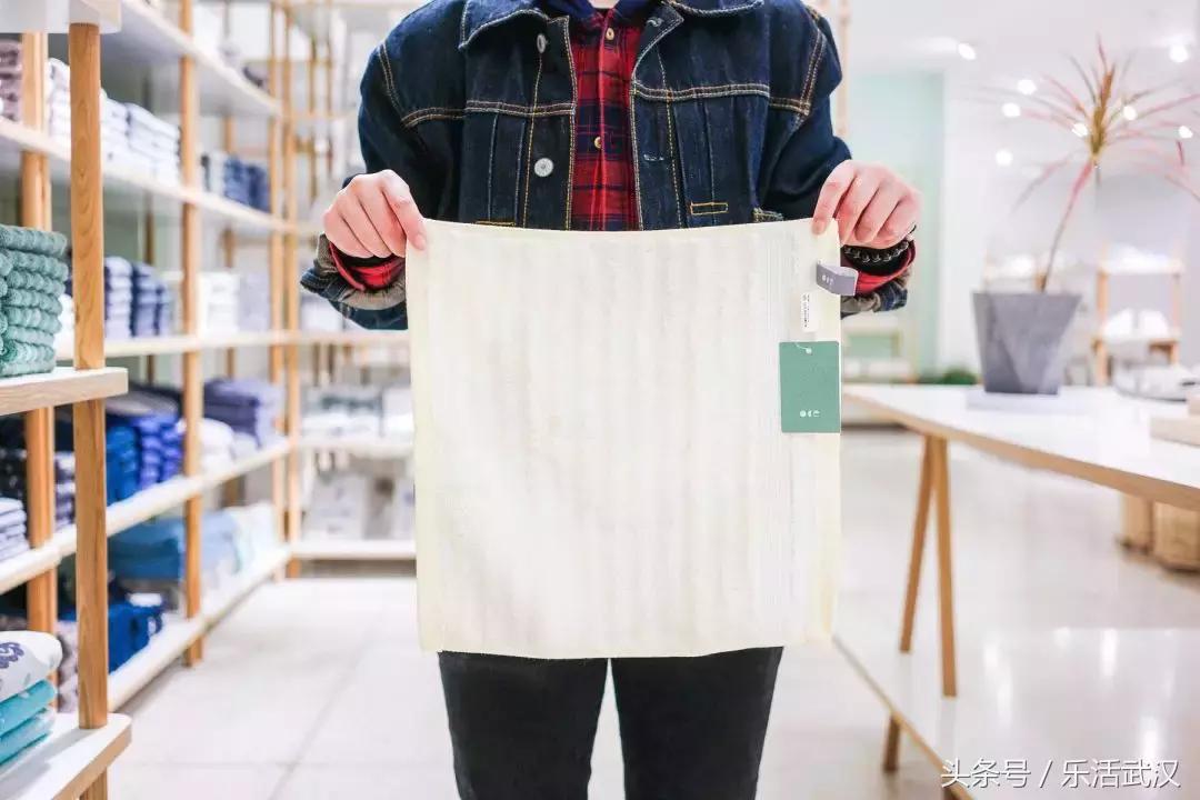 我们逛了武汉最常见的合集店铺，告诉你哪些单品好用到开挂！