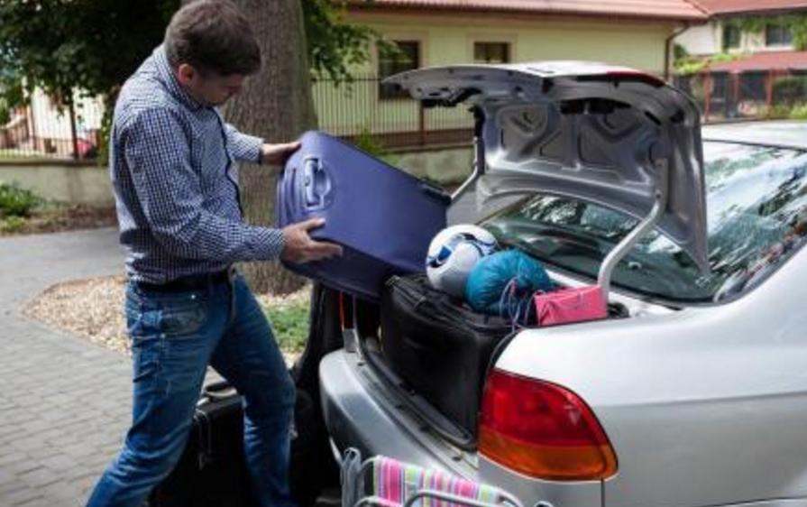 汽车钥匙丢失了一把怎么让它失灵,汽车钥匙丢失有什么方法启动吗