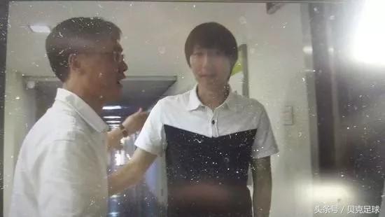 领队一手遮天，中乙两门将愤怒维权