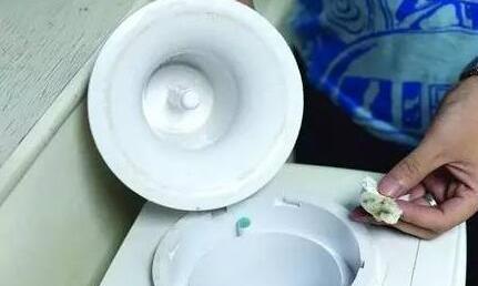 为什么大家都不用老式饮水机了,为什么现在很少人用饮水机