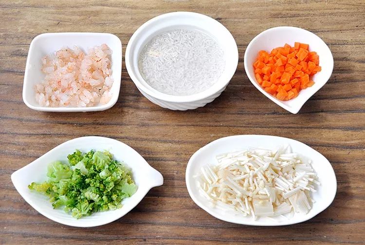 给小孩早餐简单又好吃的100种做法,早上给孩子做什么早餐粥