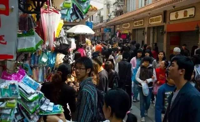 状元坊人多的时候,状元坊群雄逐鹿