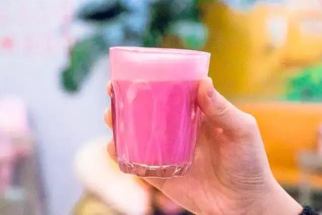 转角遇到猪？！魔都首家粉猪餐厅，吃完变精致的猪猪女孩！