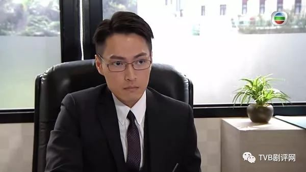 他做物理治疗师工资比当演员高8倍,但仍坚持在TVB跑龙套!