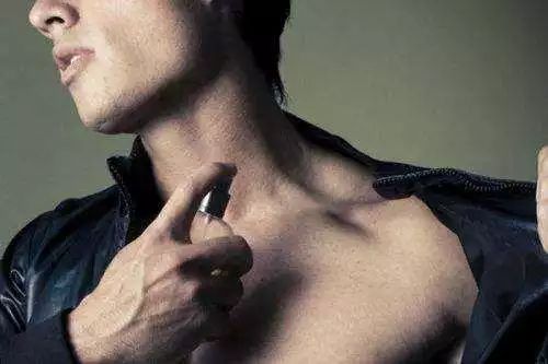 男士香水排名第一名荷尔蒙 (7款经典男士香水推荐)