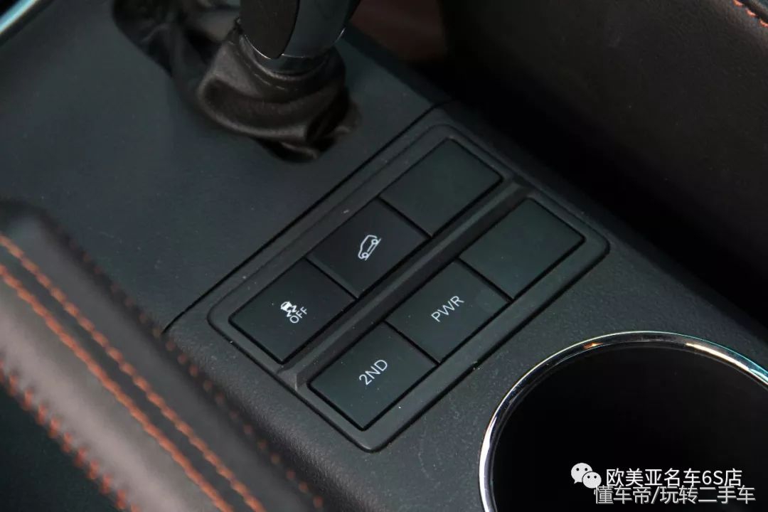 北京jeep越野所有车型bj40l,北汽bj40最高级版的内饰和外观