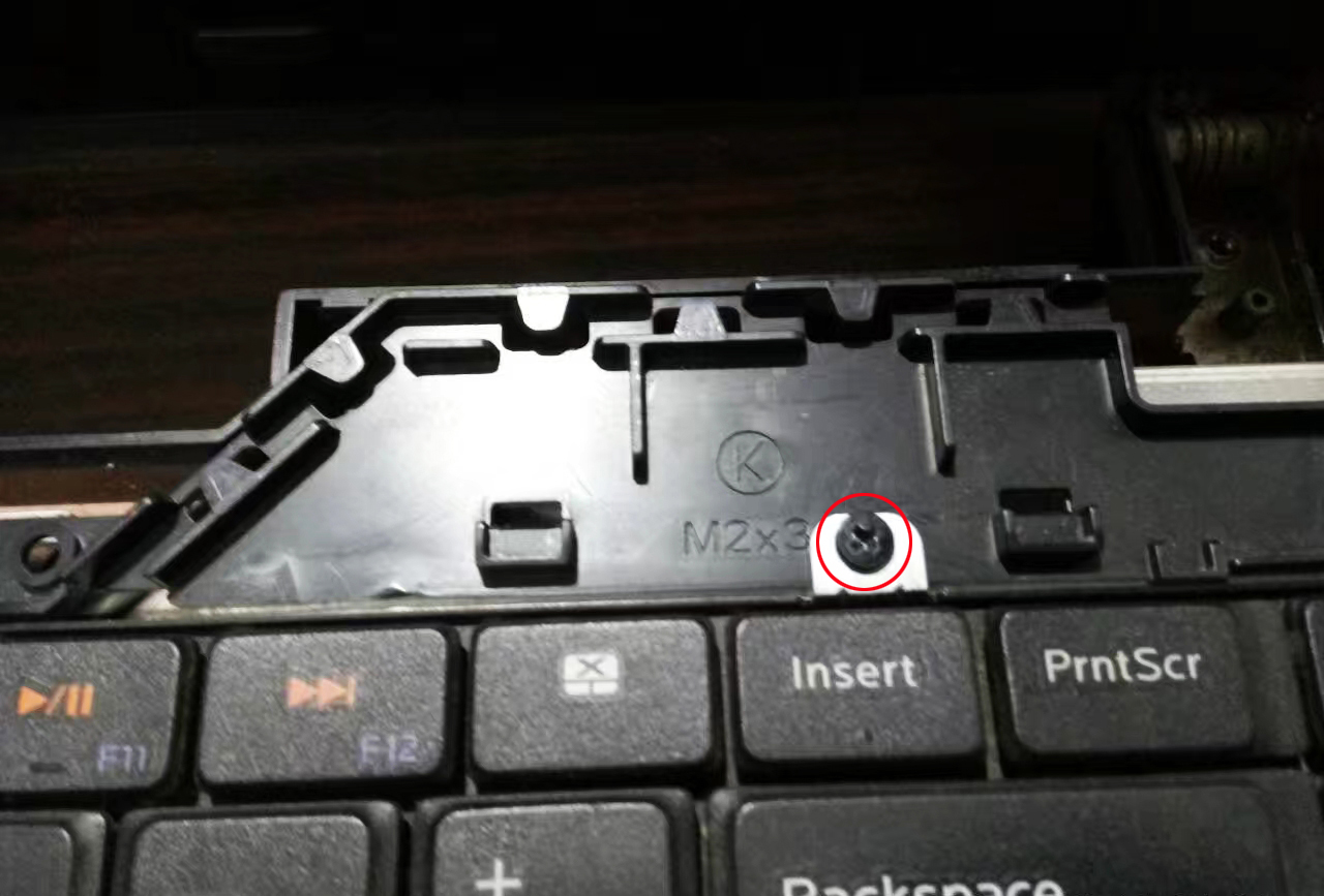 更换笔记本电脑主板电池教程,更换笔记本电脑主板显卡