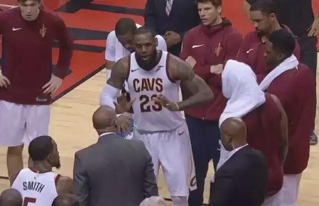 天天集中赢：泰伦卢离队因身体问题？“詹指导”终于上线了！