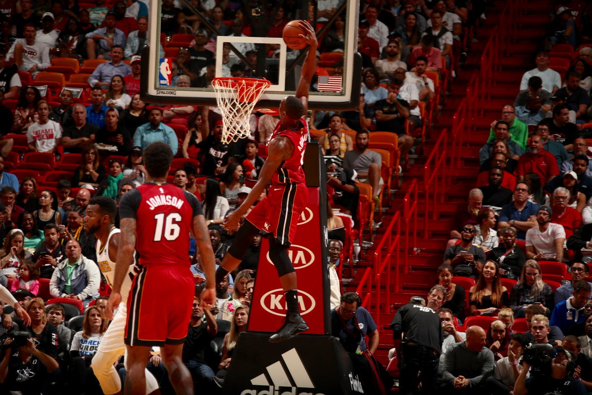 “师弟”让这双鞋在赛场上寿终正寝！IT穿这双鞋说出了湖人总…！