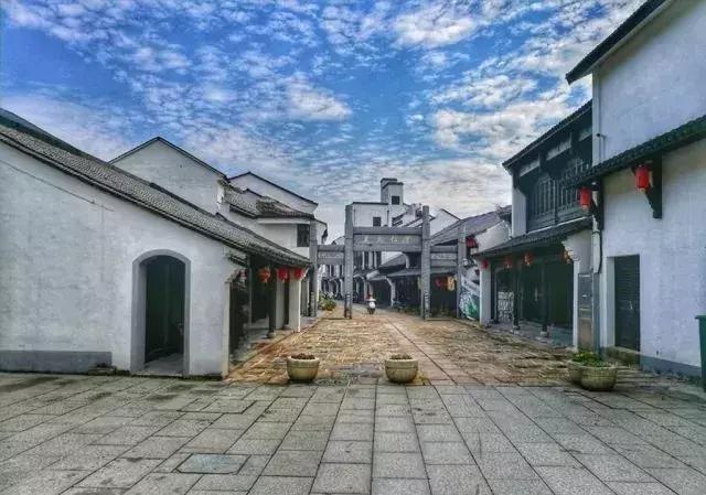 给你一个爱上电影的理由,给你一个爱上丽江的理由