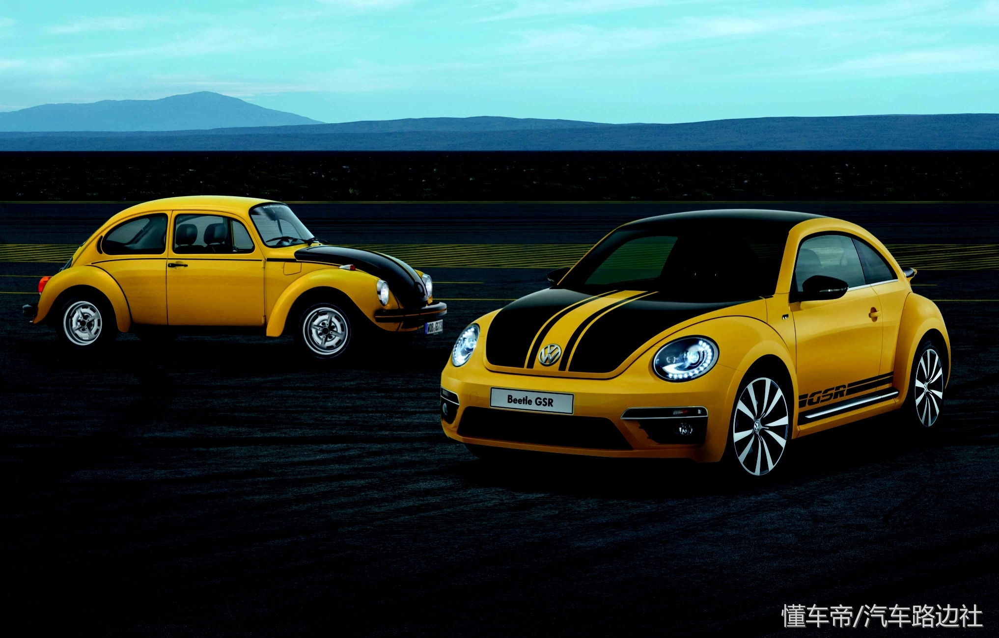 大众甲壳虫见证历史的一款车型,大众最后一批甲壳虫汽车