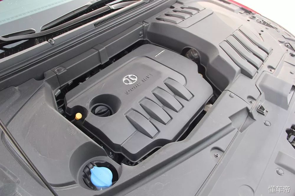 北汽2.0五座,北汽2.0自动车型图片价格