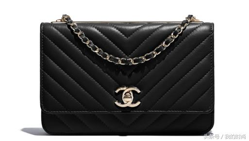 ChanelClutchwithChain最新款千万要慎入呀，看了就想买！