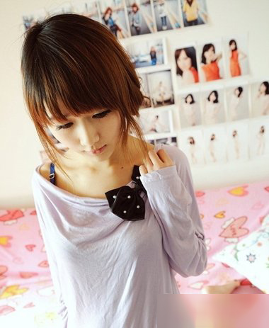 今年最流行的盘头发教程维语,时尚盘头发简单好看的视频