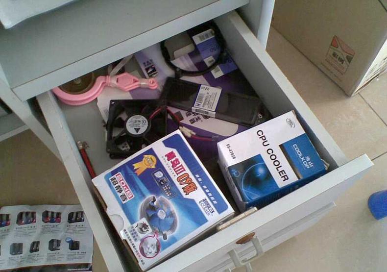 抽屉杂乱的东西怎么收纳,大抽屉收纳整理技巧