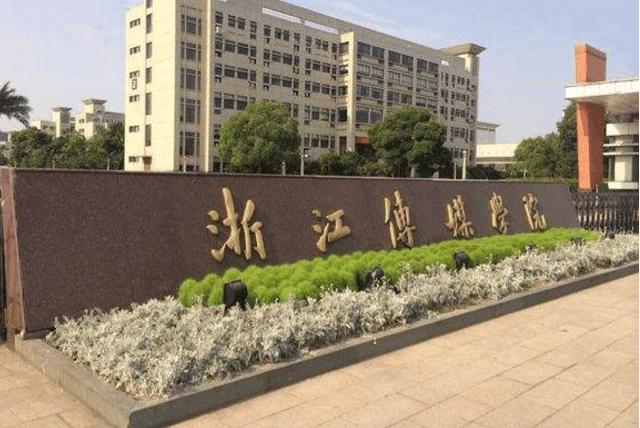 文科生适合报考的二本院校,文科生最值得报考的100所二本大学