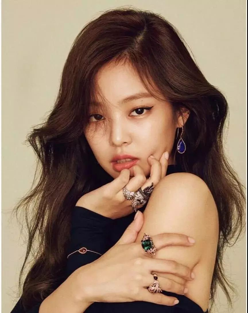 女生的眼睛很治愈,女孩的眼睛简单又好看