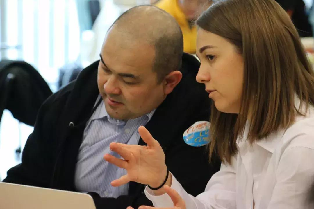 从借钱上学,到坐拥五家公司,这位俄罗斯小哥简直开了挂