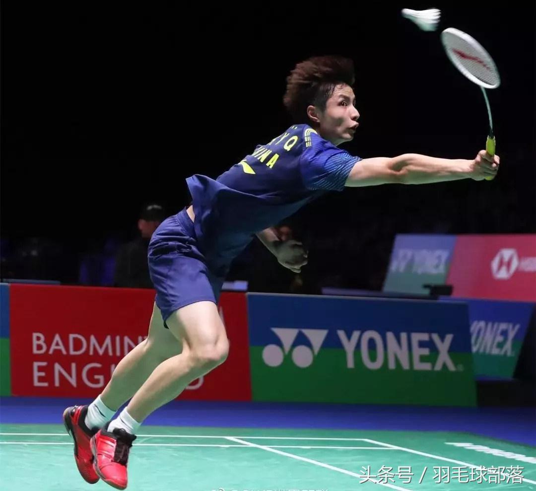 羽毛球如何提高反应速度,如何快速提高羽毛球技巧视频