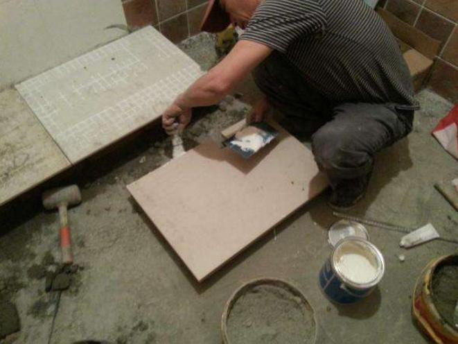 泥工师傅做的橱柜吊柜,泥工师傅用瓷砖打橱柜