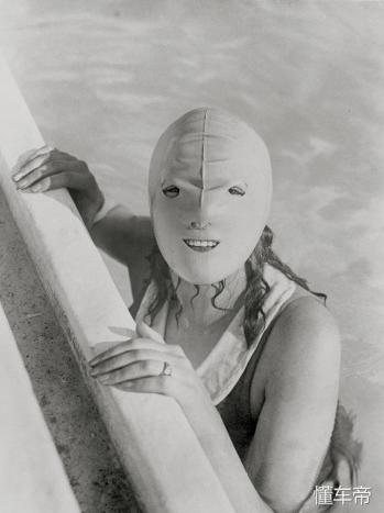 以前人们用的东西和现在用的东西,在生活中一些稀奇又古怪的小玩意