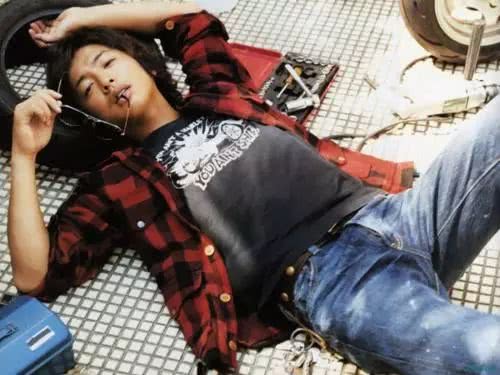 如何低成本做潮人,努力做潮人