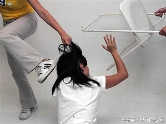 10岁女童全身抓痒怎么回事,十岁女孩皮肤瘙痒一抓好多小包